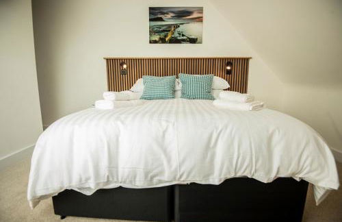 Marston Penthouse - Photo 28