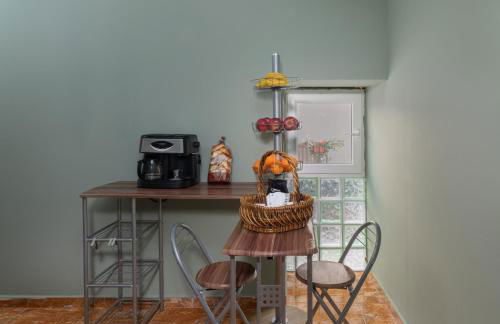 Tylissos EV Stone House - Photo 12