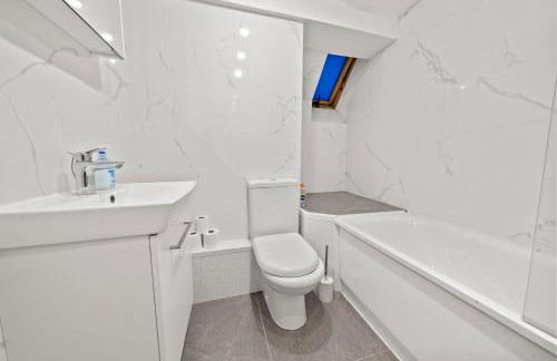 Harbour Suite Luxury Central 3BR House By AltoLuxo Short Lets Serviced Accommodation With Free Wifi & Parking - Foto 11