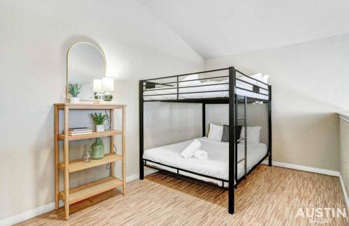 Space for 8 Near Downtown Easy Walk to UT Campus - Foto 4