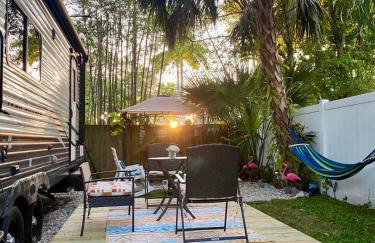 RV Camper Paradise on the Wheels Near Clearwater Beaches - Foto 21