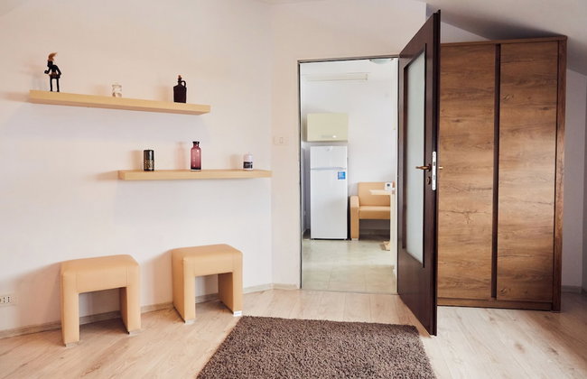 Modern Apartment - Photo 40