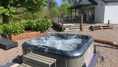 Grant Cottage - Photo 1