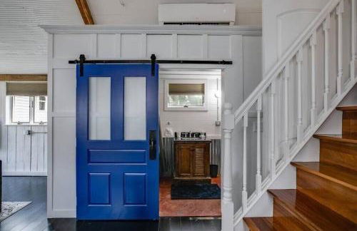 Cozy Tiny House Bungalow 7 Blocks from Campus - Foto 17