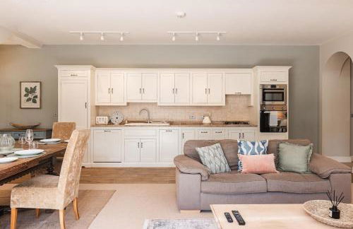 Stylish Coach House Retreat - Foto 30