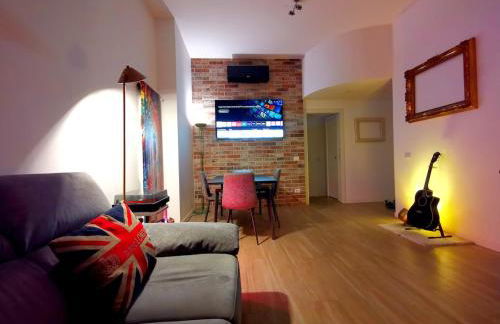 30 meters from the Lambrate M2 Città Studi metro station - Foto 1