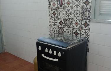 Próx Rodoviária, rua familiar tranquila, trabalho ou lazer! - Foto 16