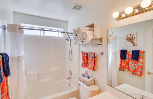 Kingman Family Home Yard, Grill and Room to Relax! - Photo 18