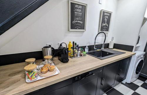 Grand duplex - Parking privé - Centre - Calme - Foto 10