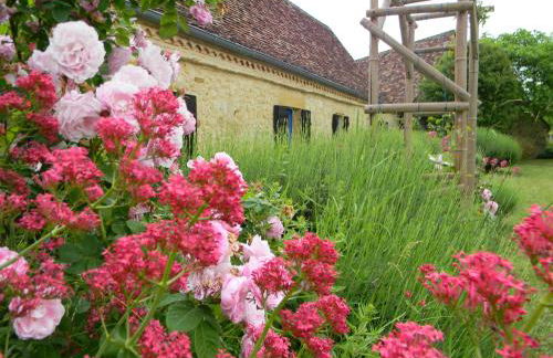 La Ferme de l'Embellie Gîtes et Chambres d'Hôtes - Foto 2