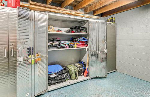 Remote Home with Deck and Grill in Scenic Tuckasegee! - Foto 32