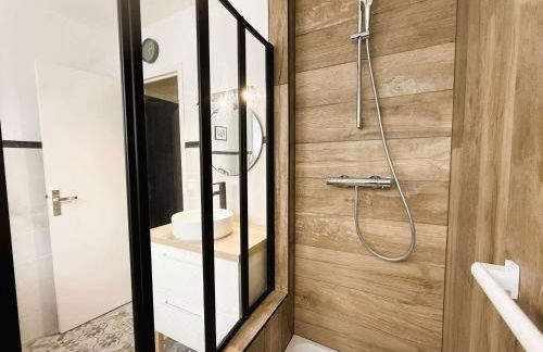 Bénodet : Superbe T2 rénové à 100m de la plage, parking inclus - FR-1-481-90 - Foto 16