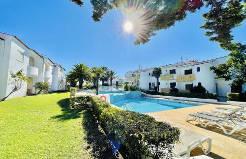 Lavanda - 2 Bedrooms - 3 Level Pool - Garden - Beach 1km - Foto 21