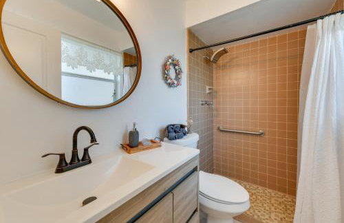 Family Friendly! Games! Waterfront North Port Home - Foto 15