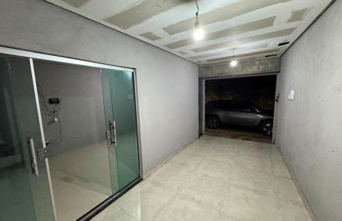 Casa com suítes e varandas com uma garagem - Foto 11