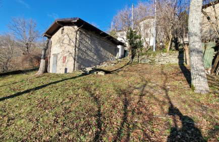 Casetta immersa nella natura - Foto 22