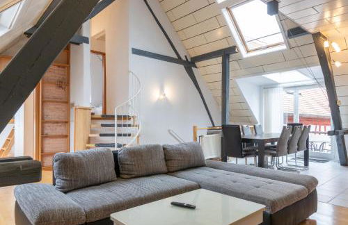 Helle Top gelegene Fewo im schönen Gau-Algesheim, Monteure willkommen, Parkplatz vor der Tür - Foto 2