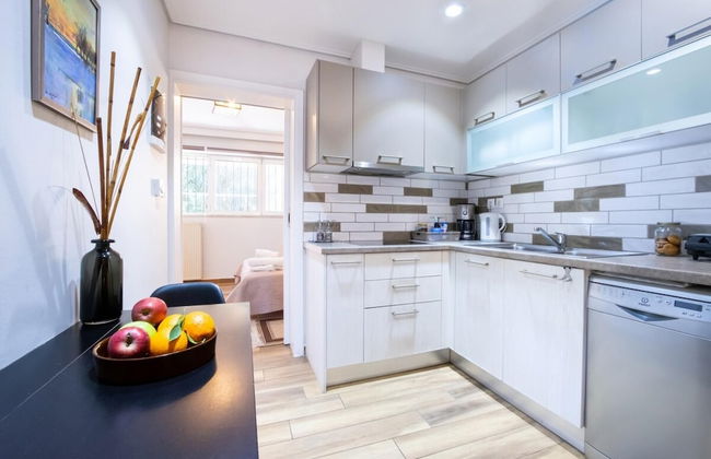 Alimos Bright Apartment Near the Beach - Foto 6