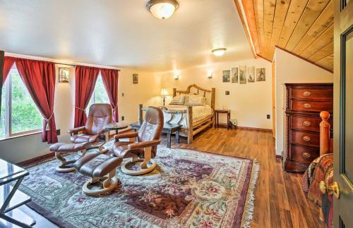 Lodge 88 - Steps to Weiner Lake with Dock and Boat! - Foto 17