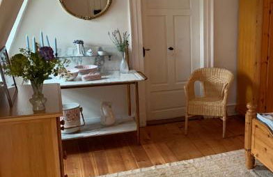 Private apartment in historic castle from 1608 with tenniscourt - Foto 8