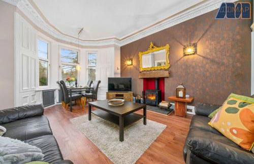 Historic 3 Bed Private Parking Nr Railway Station - Foto 2