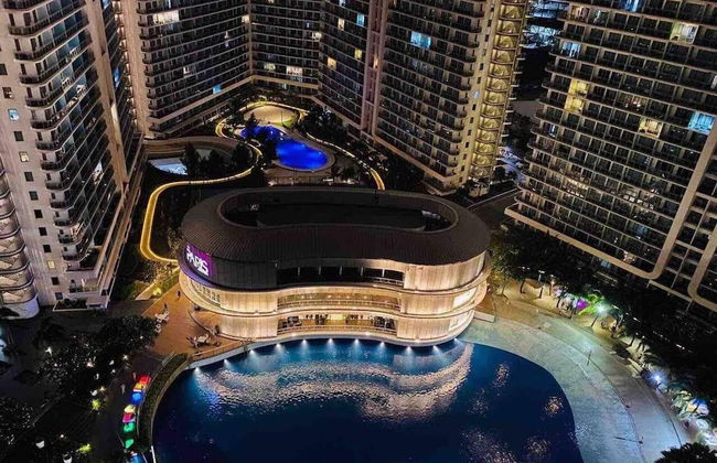 Cozy 1BR Cityview With Balcony and Near Airport - Photo 13