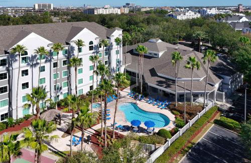 Disney Epic 1st Floor Shuttle - Foto 81