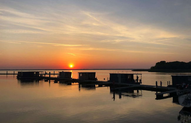 Hausboat Kamien Pomorski, 20 m2, for 3 Persons on the Water - Foto 8