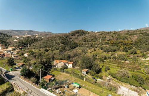 Kejani attic apt Scenic Views, Lux bath, Fast Wi-fi - Foto 60