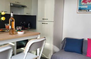 Une Escale en bord de Plage avec piscine et jardins - Photo 12