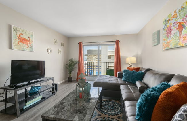 2 Bedroom 2 Bath With Patio On 11th Collins ave - Foto 1