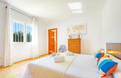 Villa Inia - PlusHolidays - Photo 25