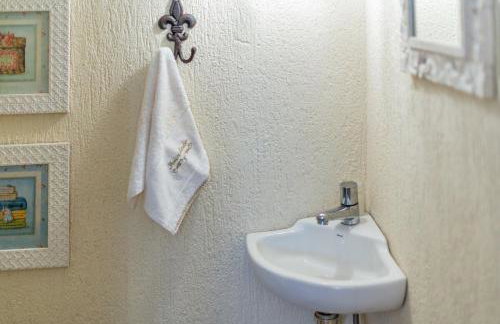 Linda casa em Canela - Jardim, Lareira e Conforto! - Foto 50