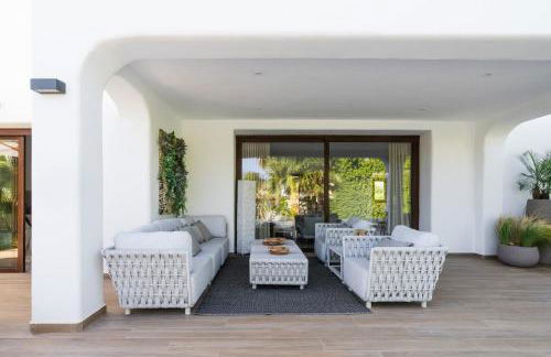 Villas Guzman - Artista - Photo 5