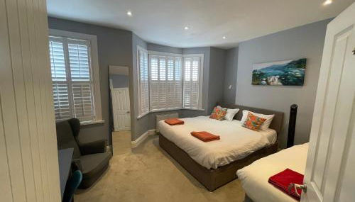 Huge 6-Bedroom House in Greenwich, Sleeps 12 - Foto 3