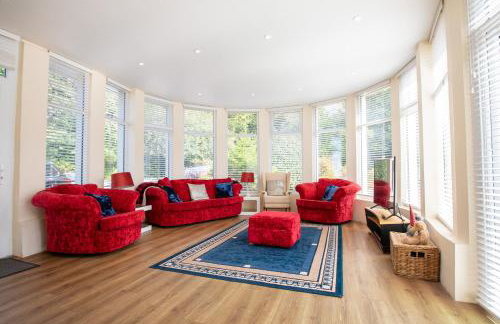 Stunning Apartment in Victorian Villa with Garden - Photo 40