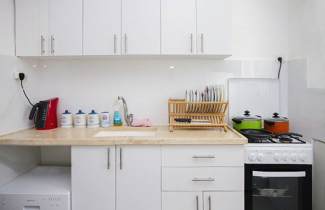 KAV Apartments -Near Assuta Olei Gardom - Foto 18