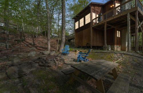 Charming Porter House in the heart of the Poconos chalet - Foto 30