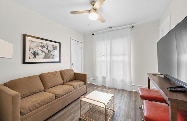 Detroit Escape: 2BR Apartment for 7 w/ Wifi - Foto 2