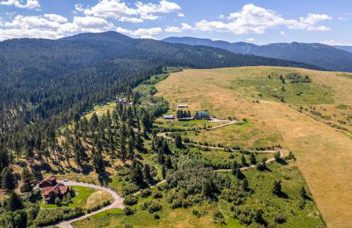 A-Frame Home with Breathtaking Views and Hot Tub! - Foto 44