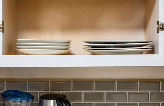 Spacious Family Retreat w Garden Modern Comfort - Photo 72