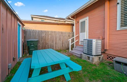 Sunrise Serenade Fabulous Location with Beautiful Ocean View - Foto 10