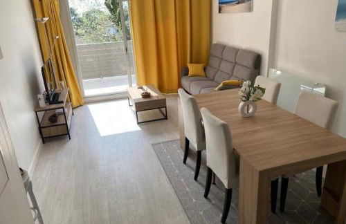 Duplex Apartment With Balcony And Close To The Sea - Photo 2