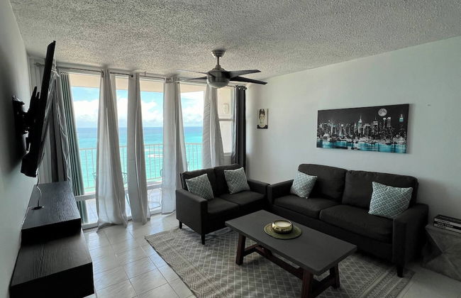 Gorgeous Ocean View 1br With Beach Access & Pool - Photo 4