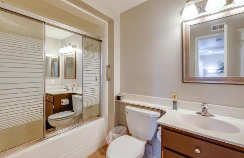 Walk to Golf Club Sun City Home with Private Pool! - Foto 19