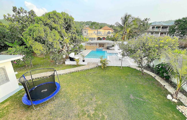 Attalia Villa 5-bed in Runaway Bay Near Ocho Rios - Foto 30