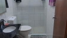 Residencial Lena a 300 metros da praia - Foto 3