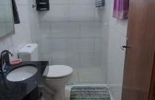 Residencial Lena a 300 metros da praia - Foto 3