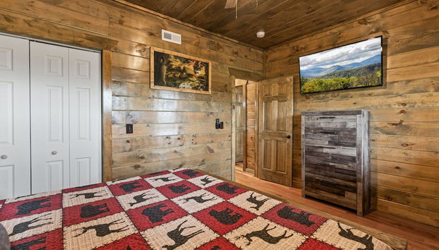 Cabin w/ Hot Tub & Game Room in the Smokys! - Foto 2, Habitación