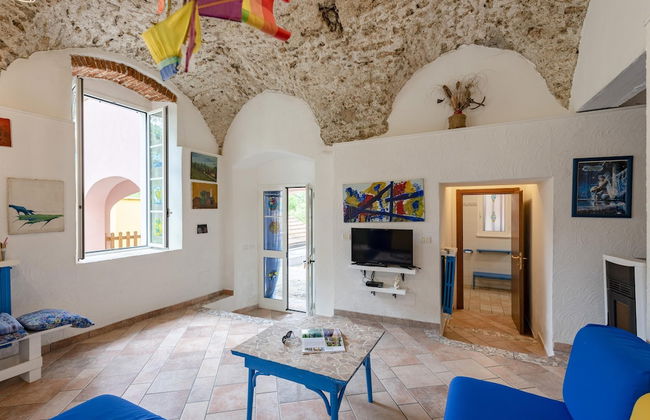 Villa Sara - 5 Min From The Sea - Photo 9